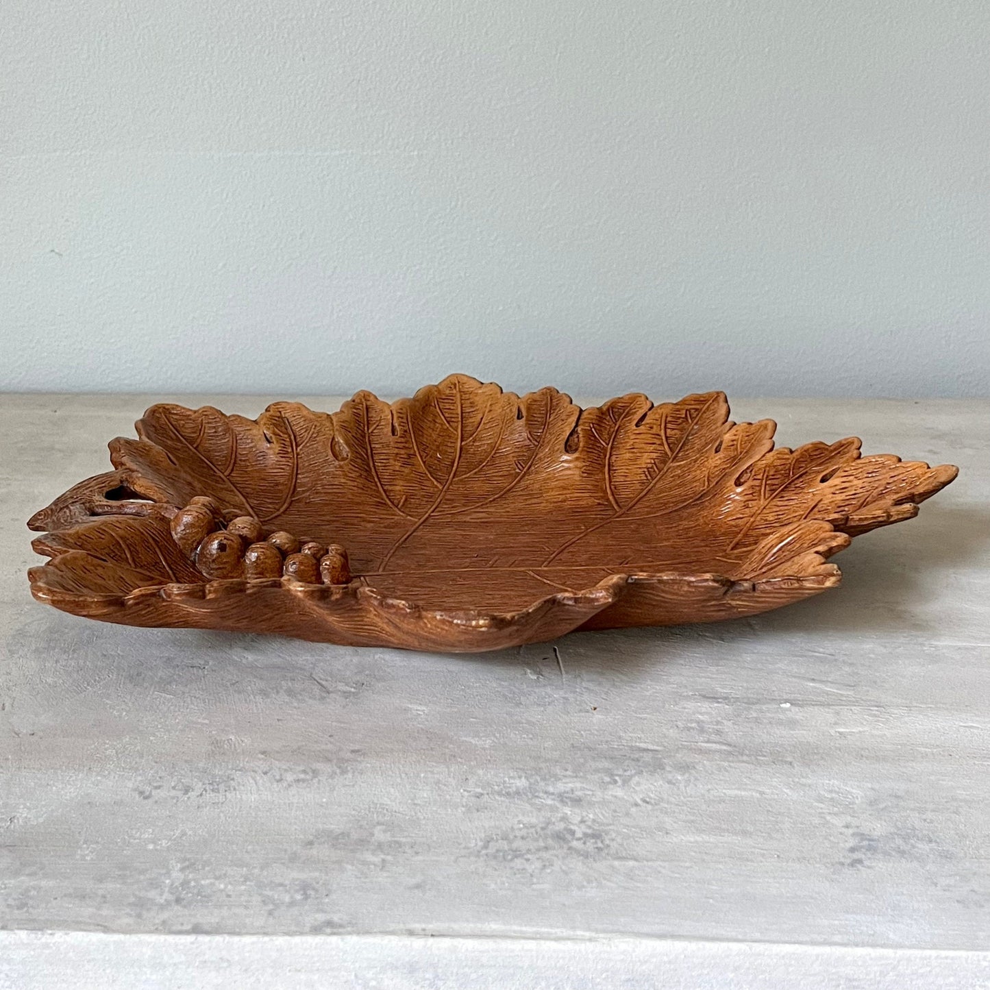 Vintage 1950 Molded Resin Dish by Multi Products Inc.