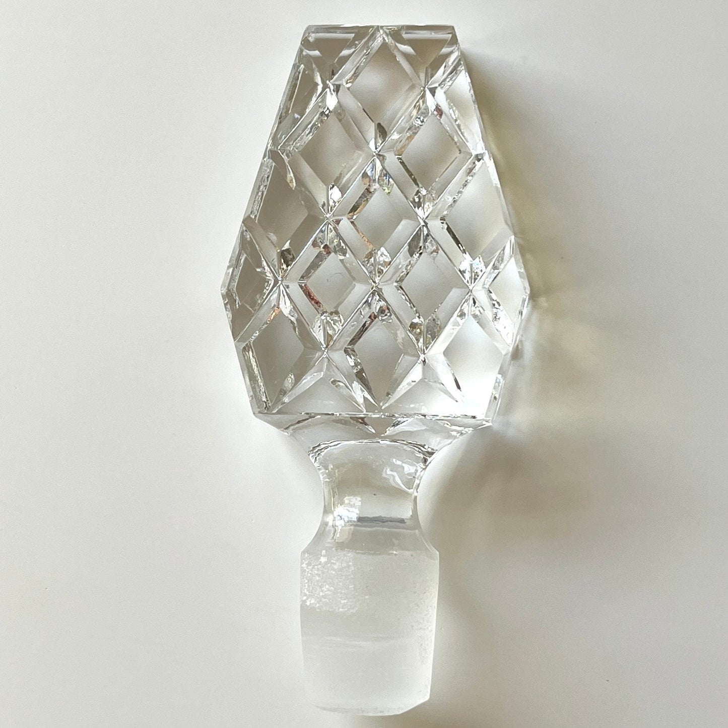 Intricate Diamond Crystal Liquor Decanter