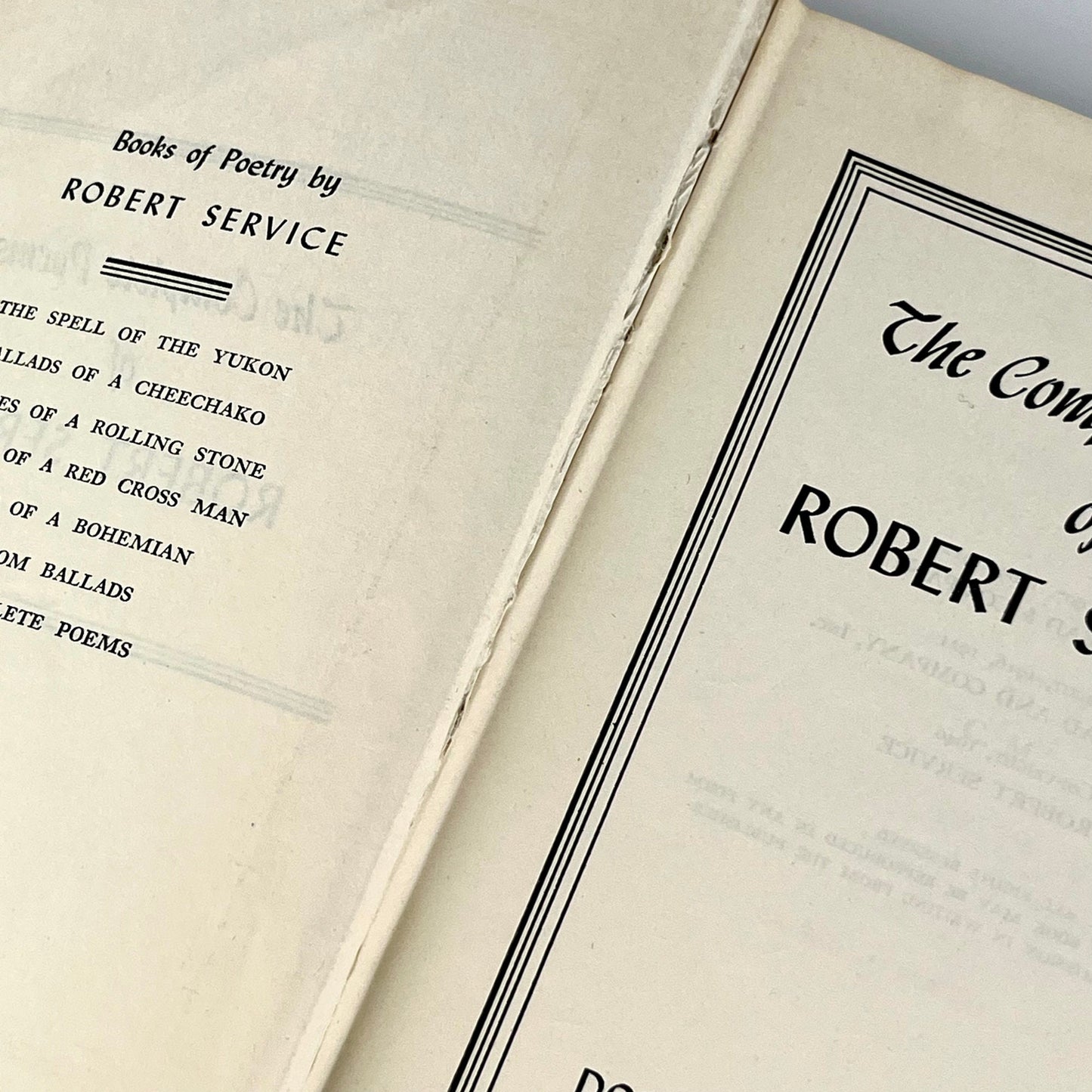 The Complete Poems of Robert Service