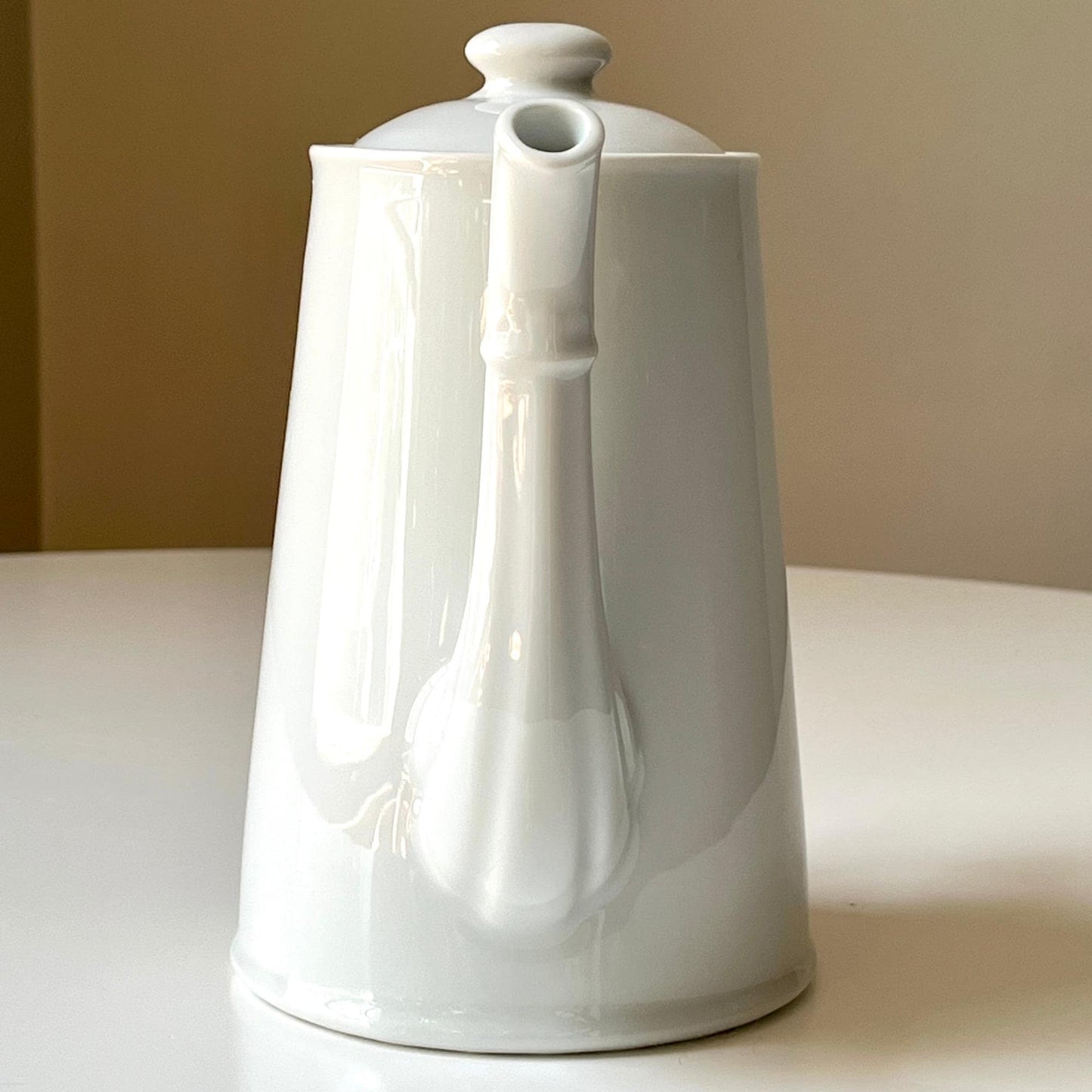 French White Porcelain Coffee Pot