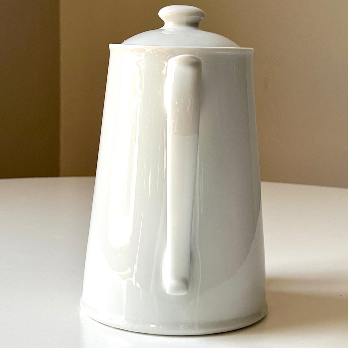 French White Porcelain Coffee Pot