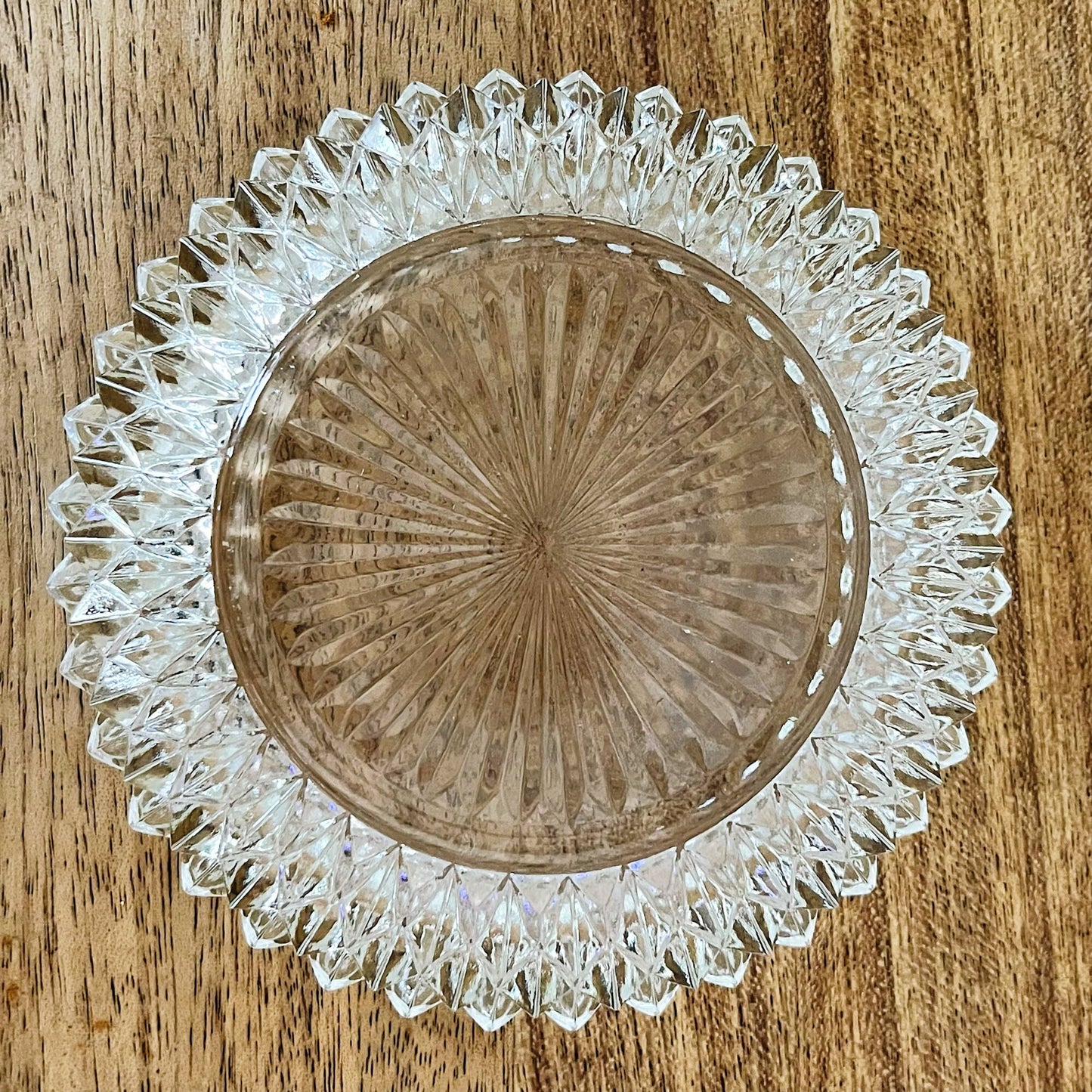 Diamond Pattern Glass Ashtray