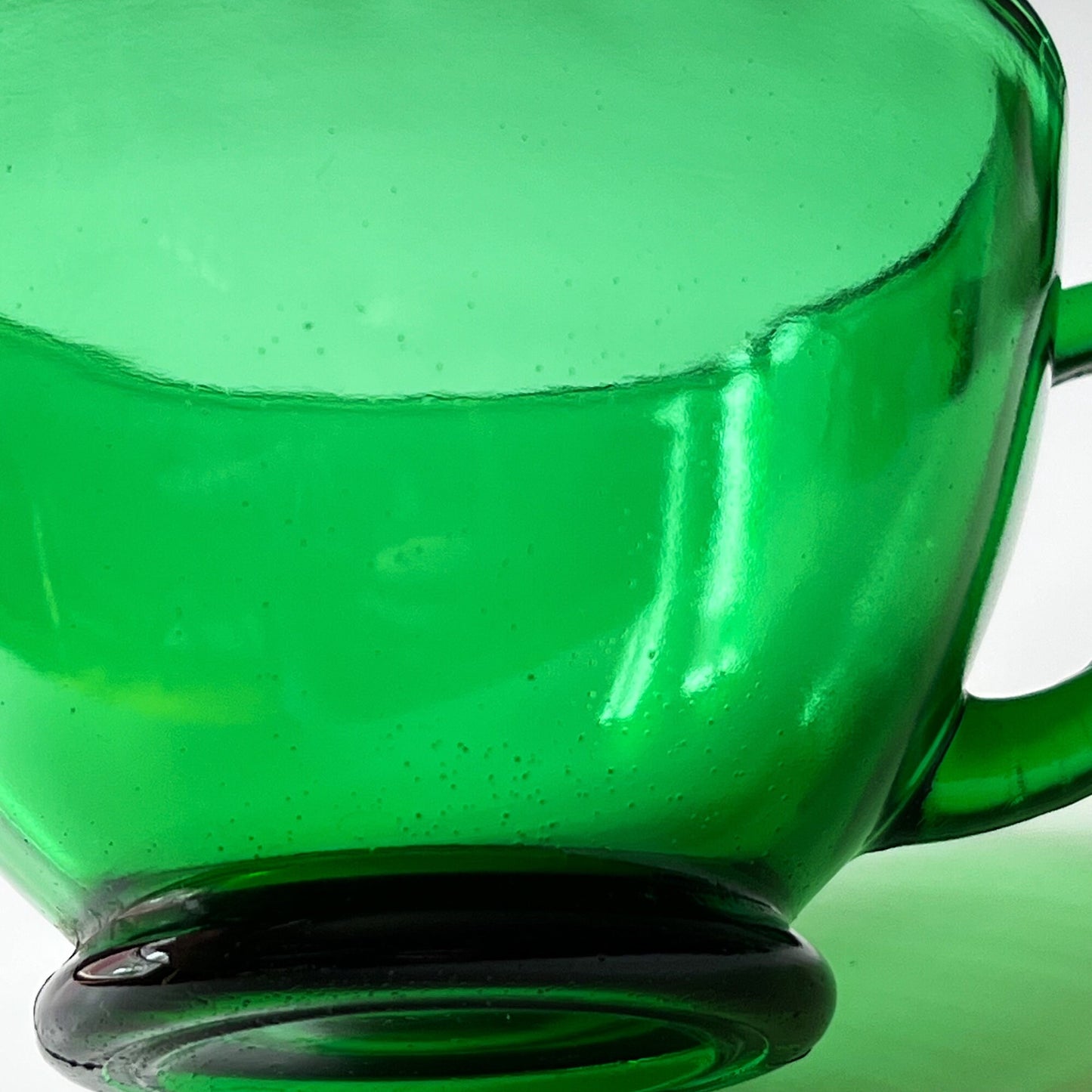 Emerald Green Glass Tea Cups