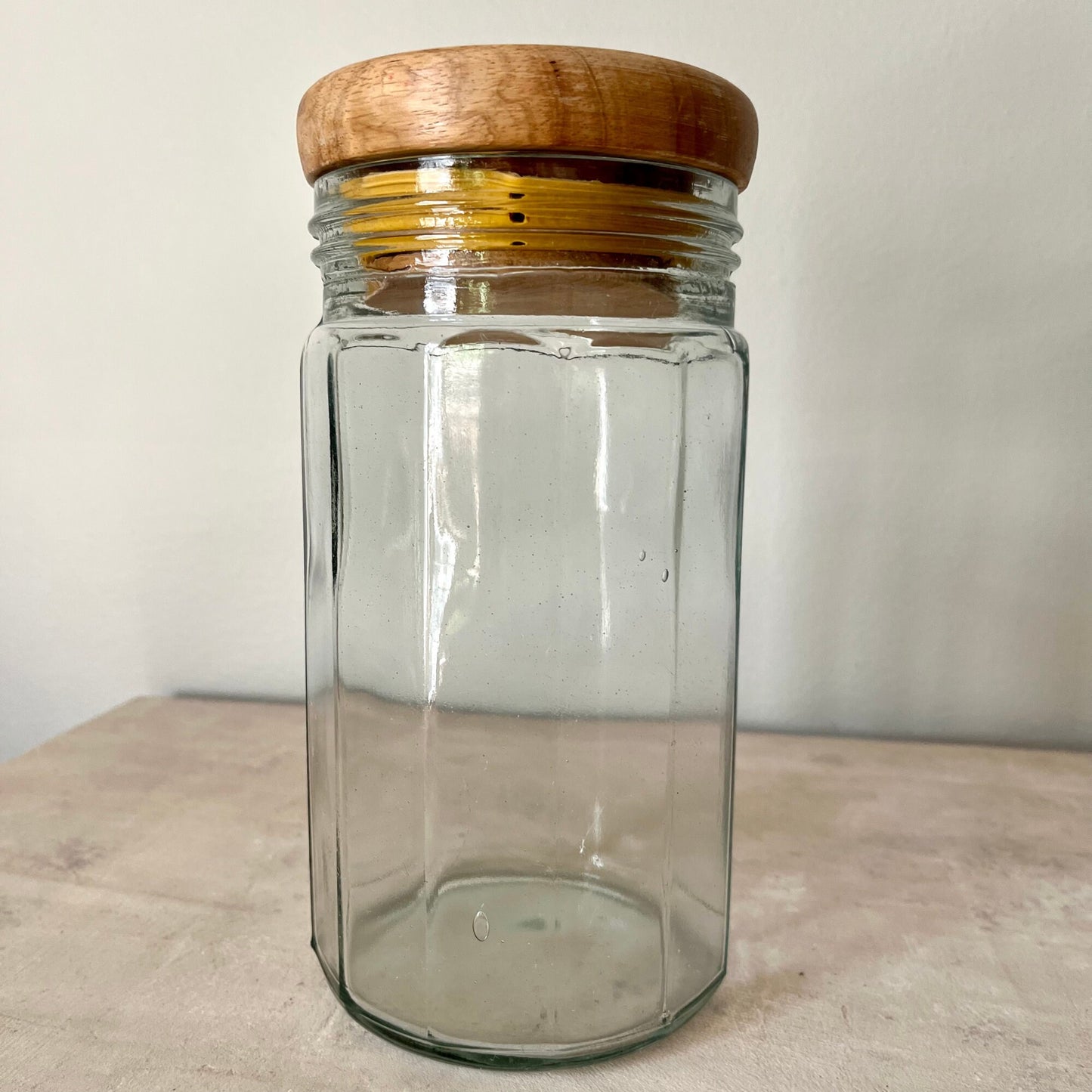 Medium Clear Glass Jars with Wood Lids