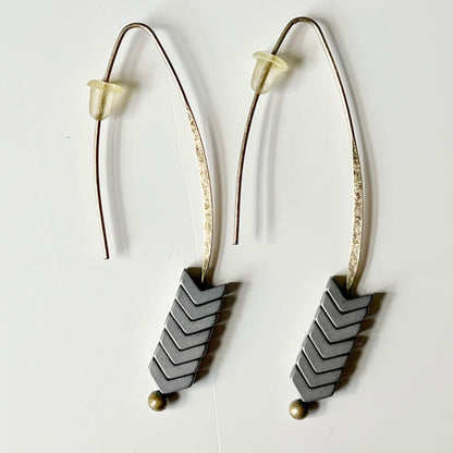 Vintage 1970s Boho Arrow Drop Earrings