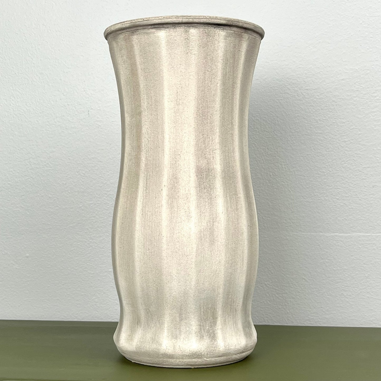 Cream Aged Vase with Vertical Ribbed Design