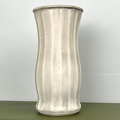 Cream Aged Vase with Vertical Ribbed Design